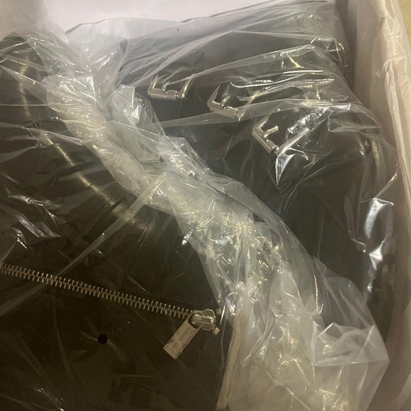 Michael Kors SALE! Brand New (NIB) Womans Leath Ankle Boots Buckls&Straps Sz 7&8 - Picture 8 of 9